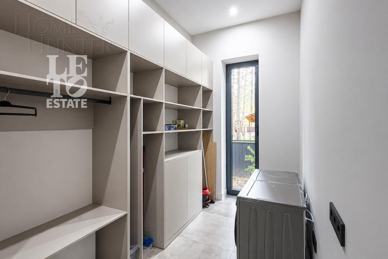 2-этажный коттедж 687 м² с отделкой