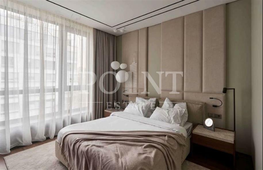 5-КОМН. КВАРТИРА С ОТДЕЛКОЙ 200 М² НА 4 ЭТАЖЕ