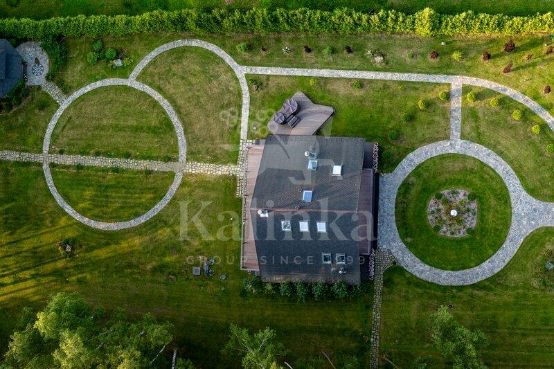 2-этажный коттедж 677 м² с отделкой