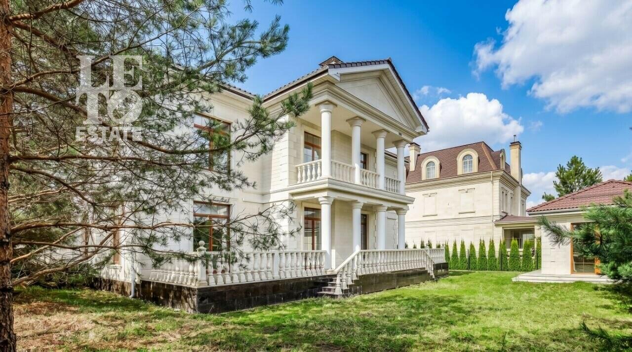 2-этажный коттедж 380 м² без отделки