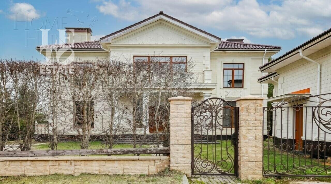 2-этажный коттедж 420 м² без отделки