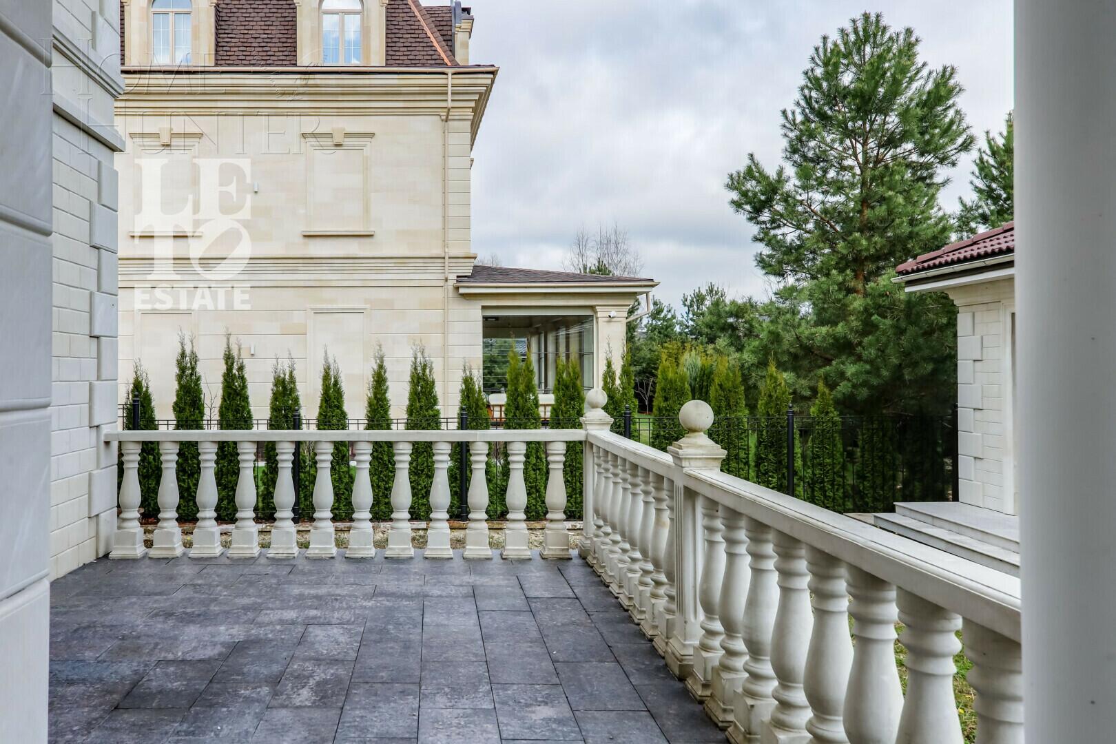 2-этажный коттедж 420 м² без отделки
