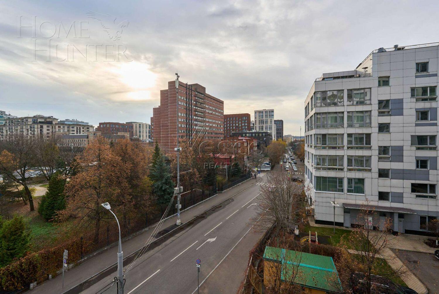 5-КОМН. КВАРТИРА С ОТДЕЛКОЙ 200 М² НА 4 ЭТАЖЕ