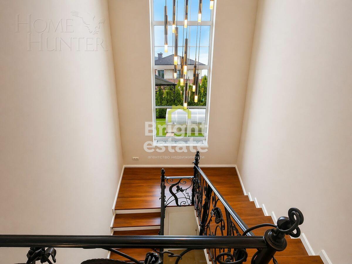 2-этажный коттедж 224.6 м² с отделкой