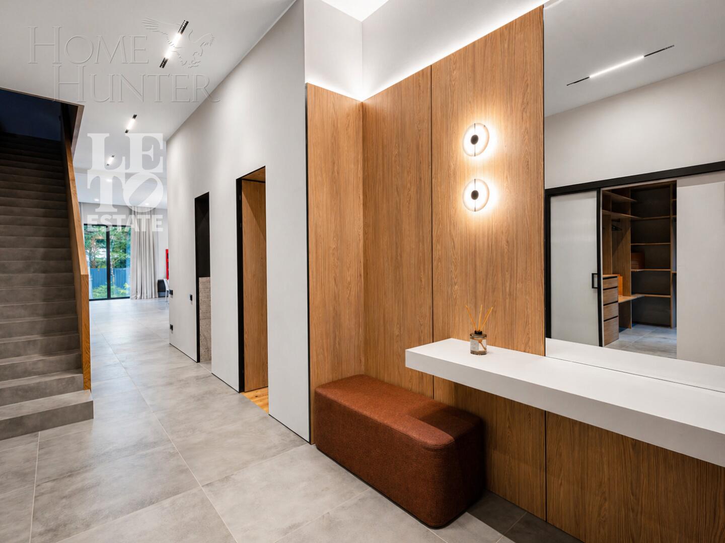 2-этажный коттедж 687 м² с отделкой