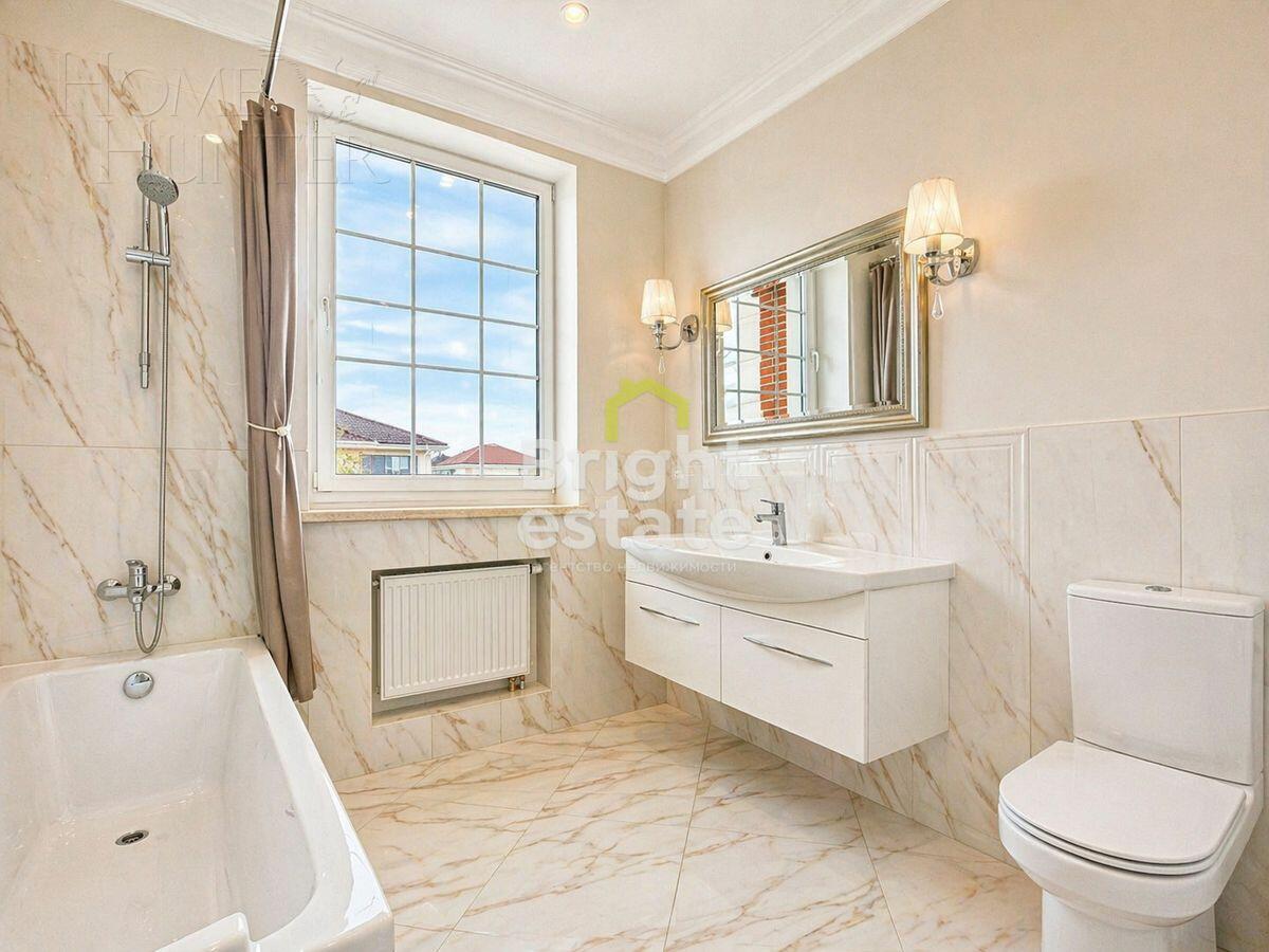 2-этажный коттедж 224.6 м² с отделкой