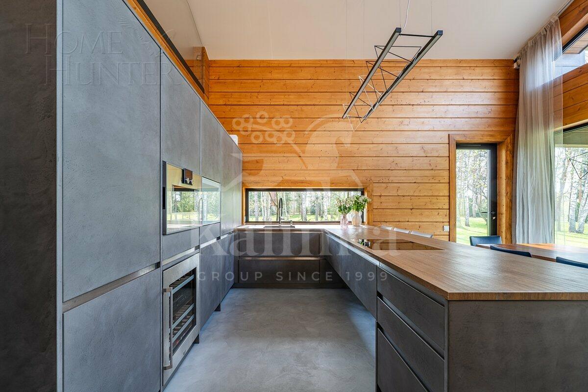 2-этажный коттедж 677 м² с отделкой