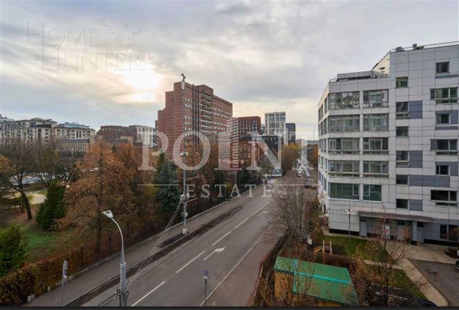5-КОМН. КВАРТИРА С ОТДЕЛКОЙ 200 М² НА 4 ЭТАЖЕ