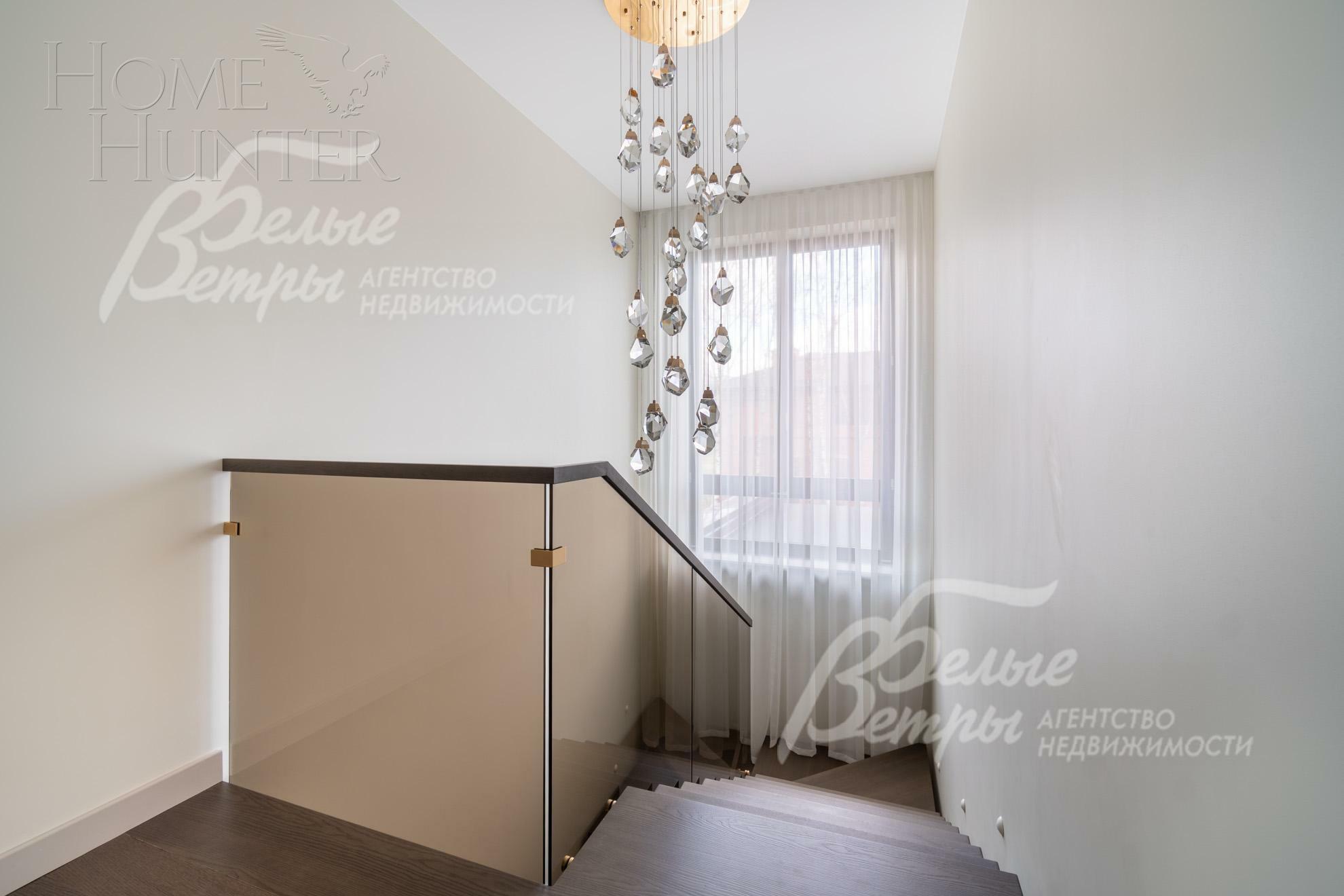 2-этажный коттедж 396 м² с отделкой