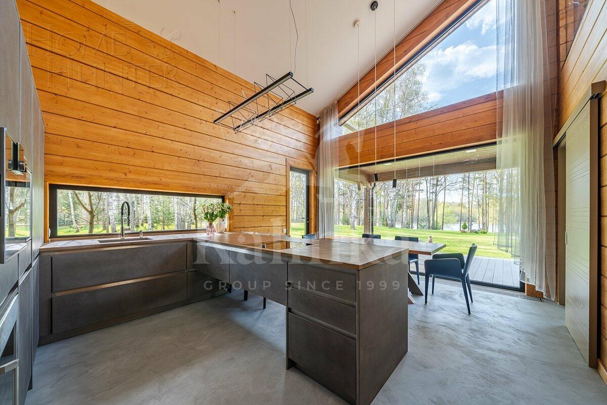 2-этажный коттедж 677 м² с отделкой