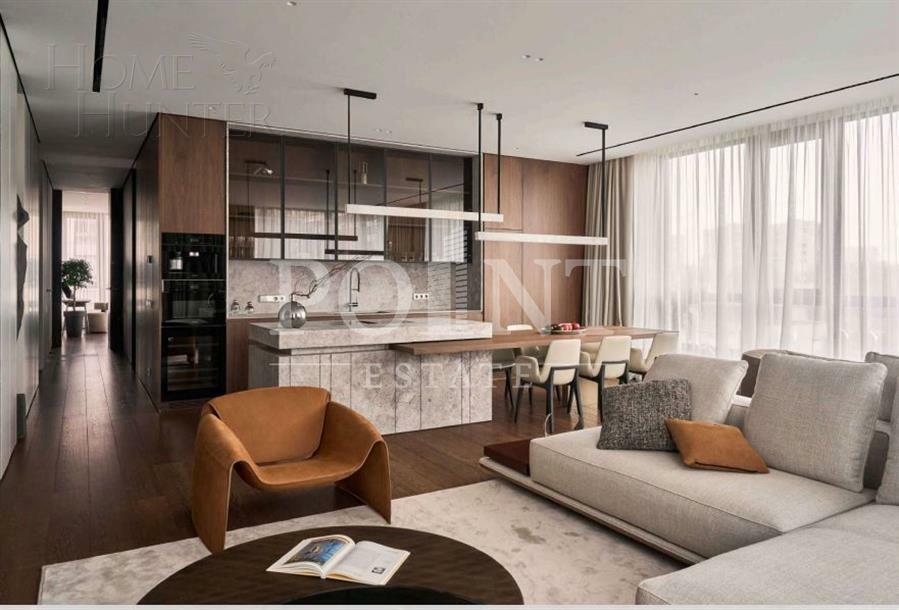 5-КОМН. КВАРТИРА С ОТДЕЛКОЙ 200 М² НА 4 ЭТАЖЕ