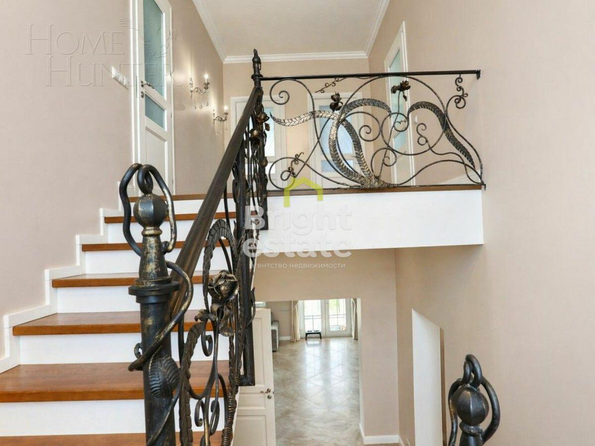 2-этажный коттедж 224.6 м² с отделкой