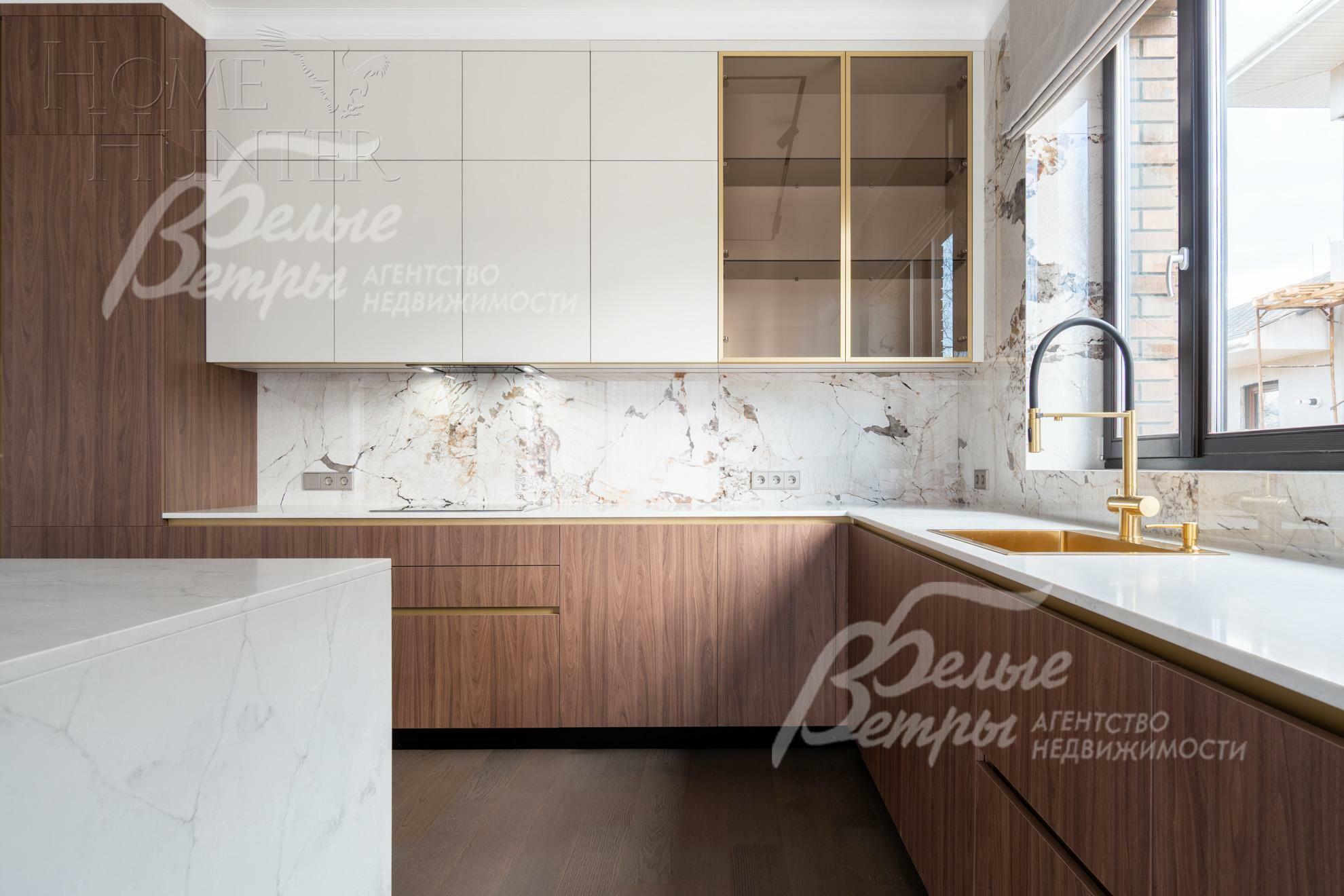 2-этажный коттедж 396 м² с отделкой