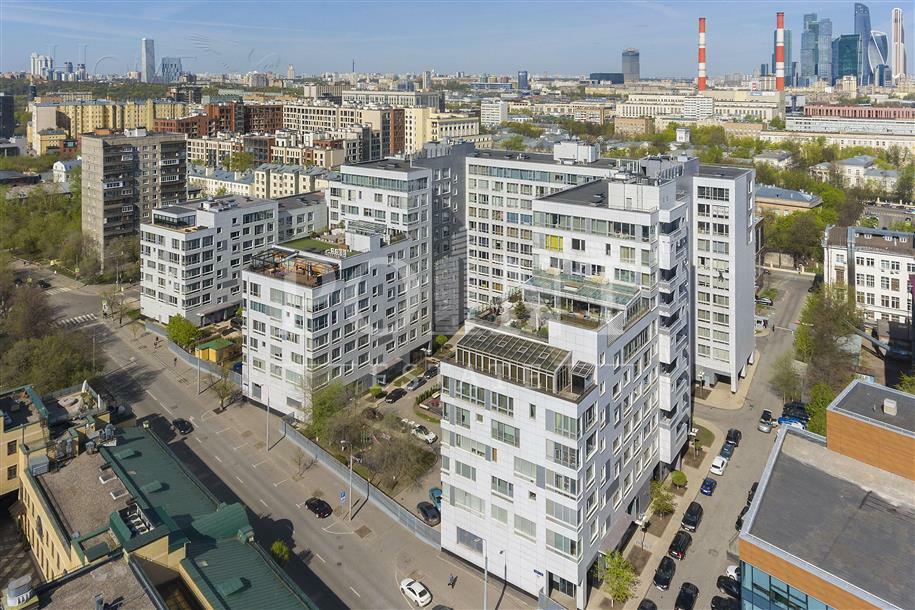 5-КОМН. КВАРТИРА С ОТДЕЛКОЙ 200 М² НА 4 ЭТАЖЕ