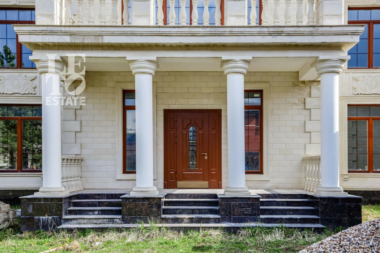 2-этажный коттедж 420 м² без отделки
