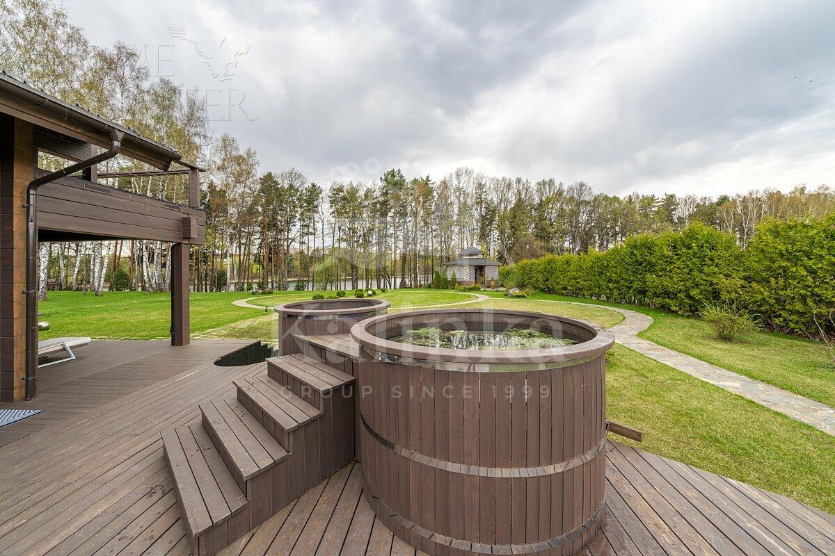 2-этажный коттедж 677 м² с отделкой