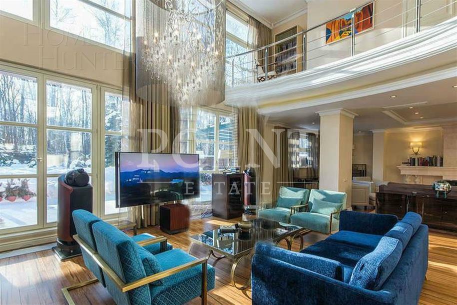 2-этажный коттедж 760 м² с отделкой
