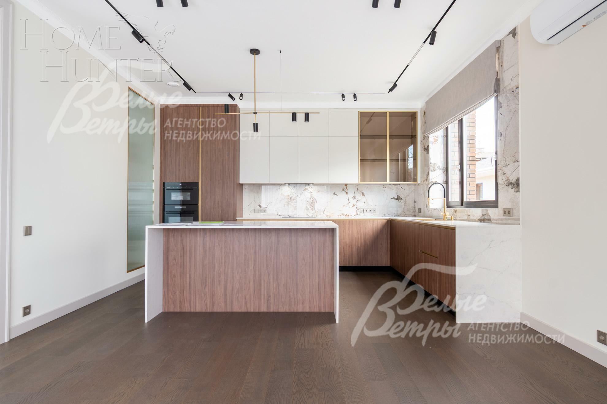 2-этажный коттедж 396 м² с отделкой