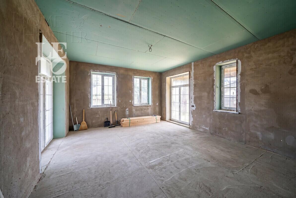 2-этажный коттедж 900 м² с отделкой