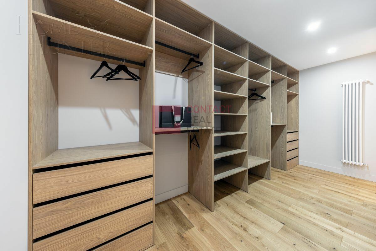 2-этажный коттедж 750 м² с отделкой