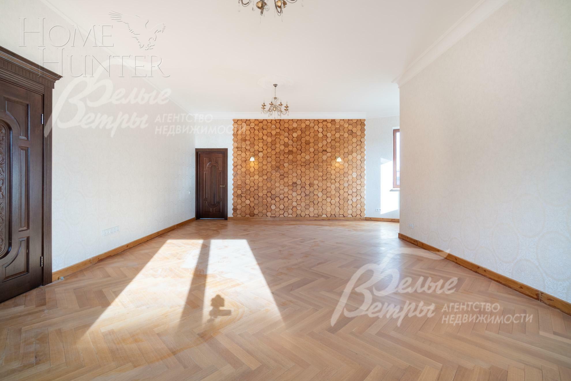 2-этажный коттедж 693.5 м² с отделкой