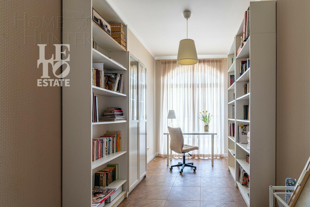 2-этажный коттедж 900 м² с отделкой