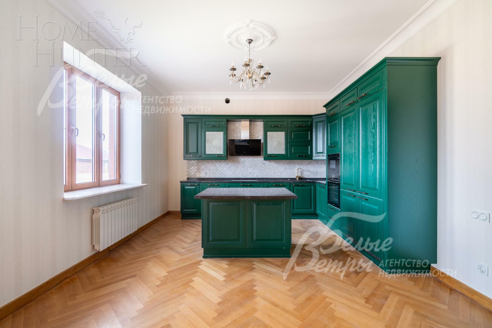 2-этажный коттедж 693.5 м² с отделкой