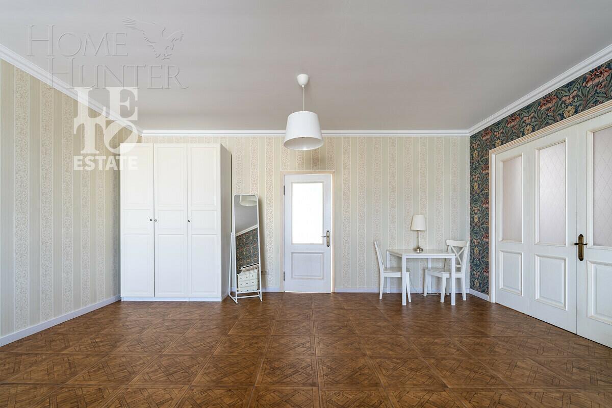 2-этажный коттедж 900 м² с отделкой