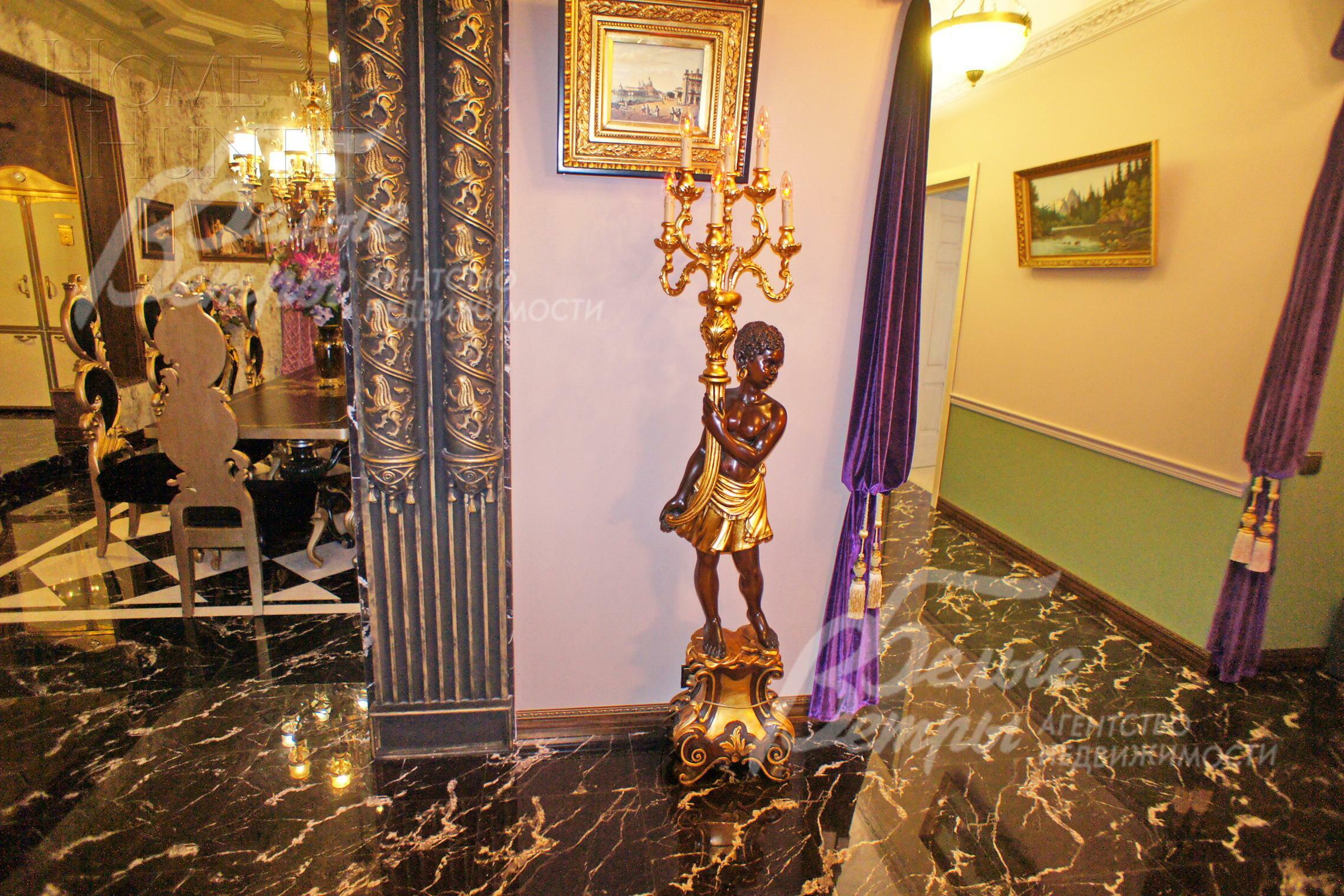 2-этажный коттедж 925 м² с отделкой