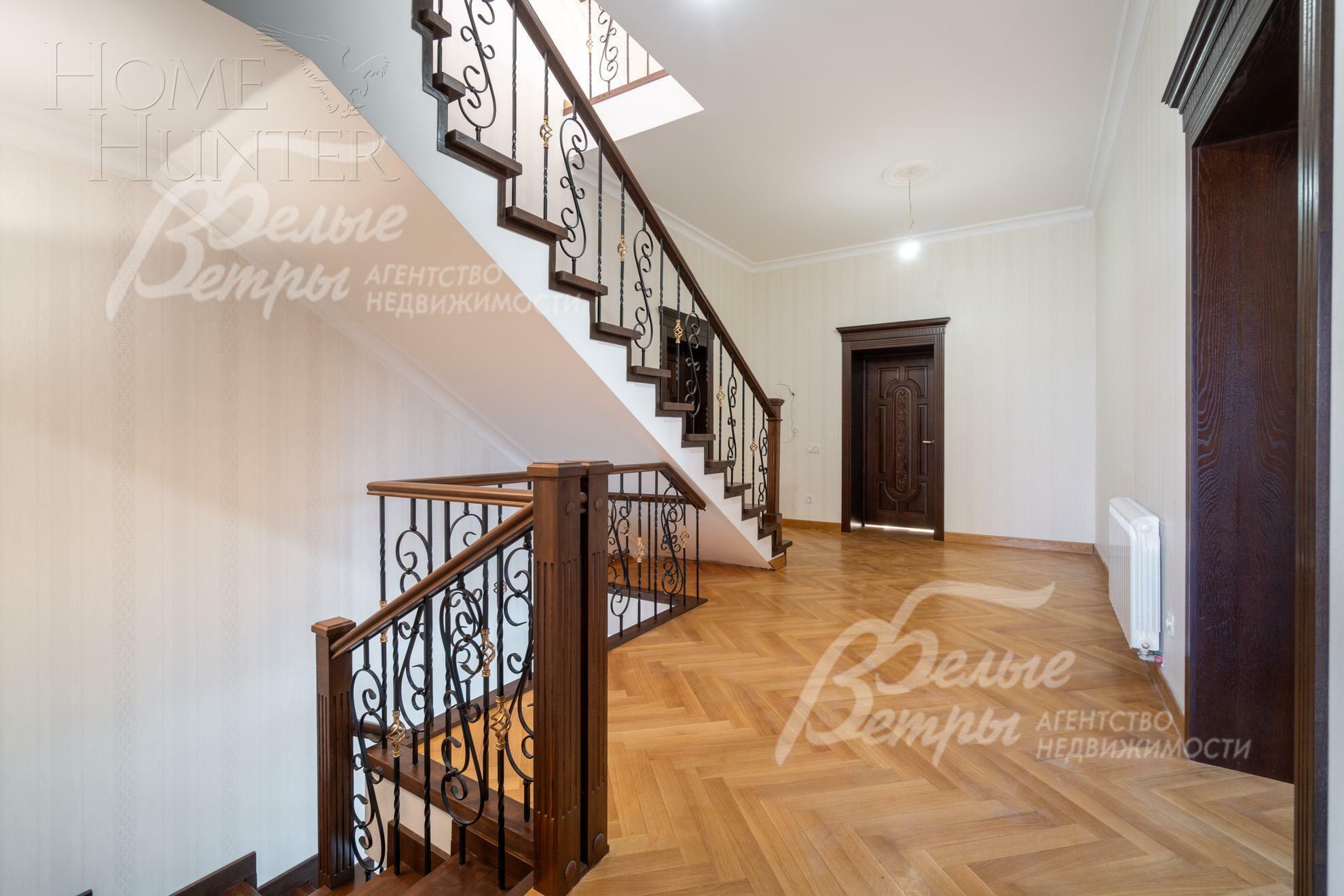 2-этажный коттедж 693.5 м² с отделкой