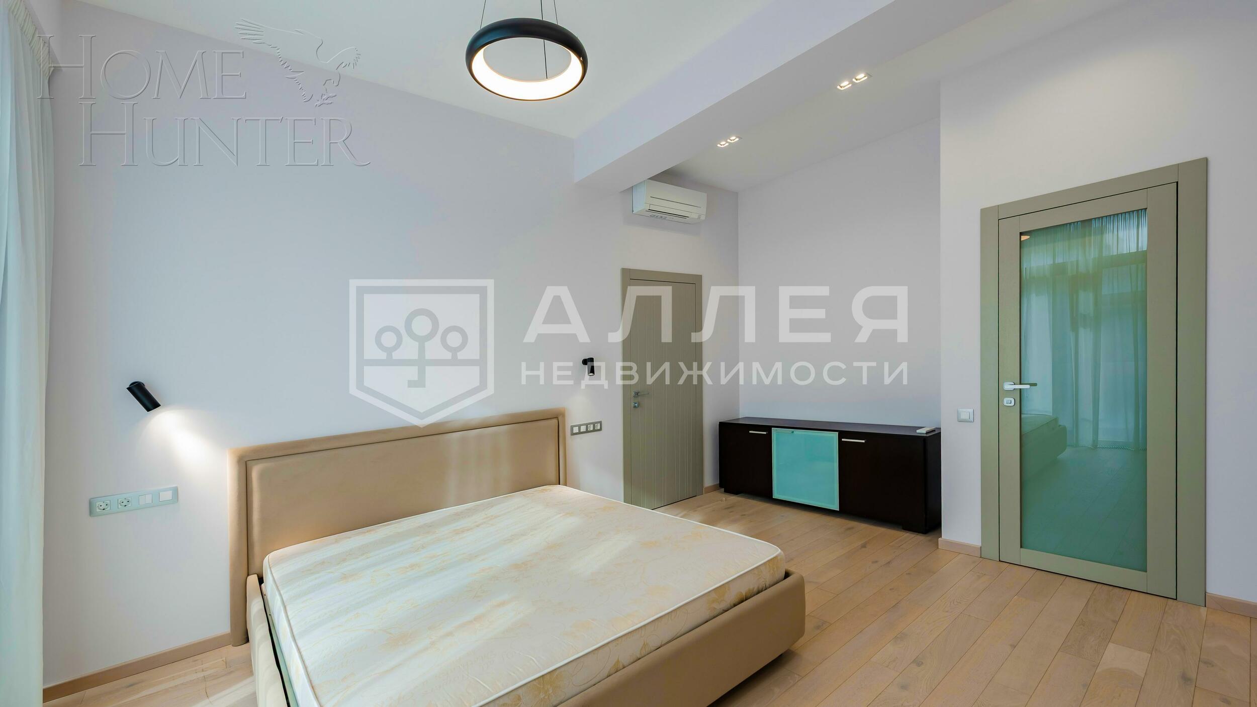 3-этажный таунхаус 240 м² с отделкой