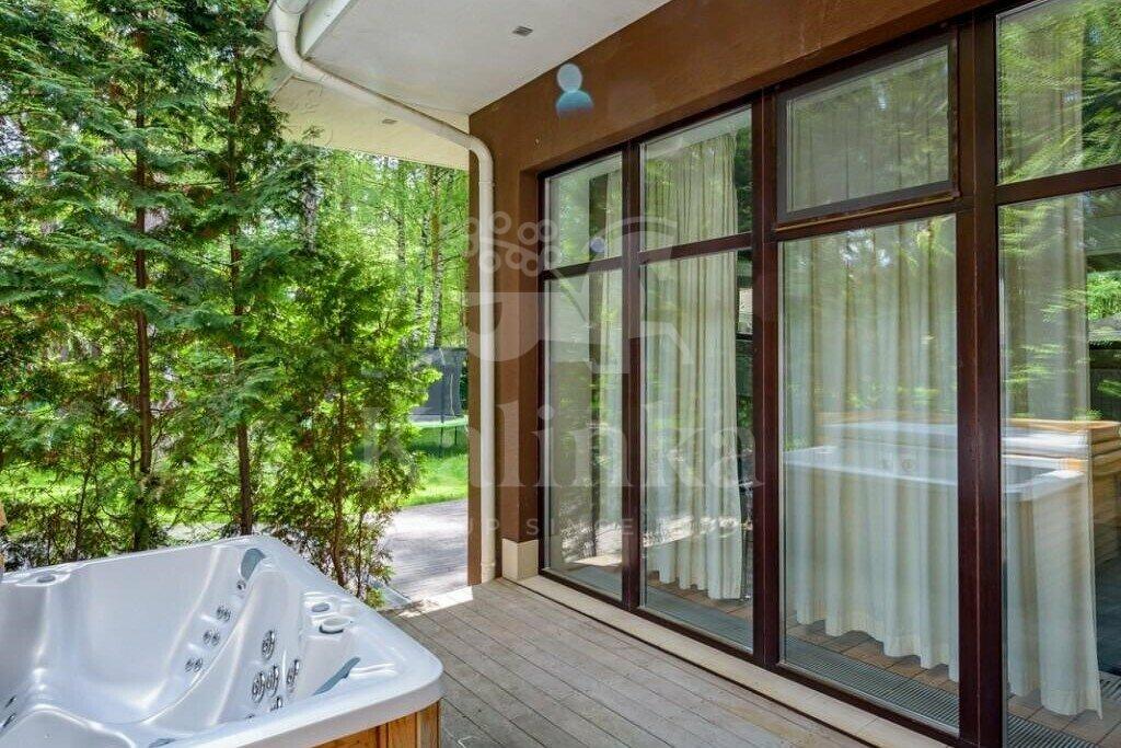 2-этажный коттедж 750 м² с отделкой