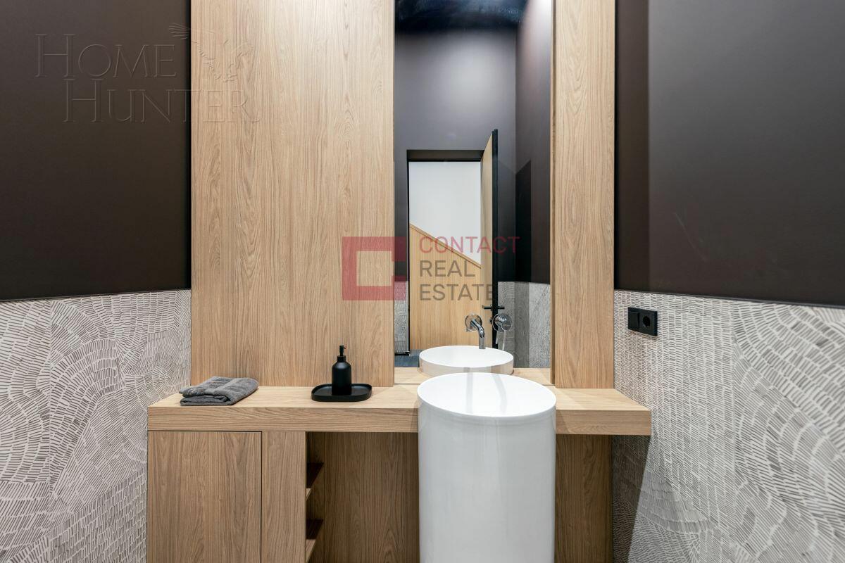 2-этажный коттедж 750 м² с отделкой