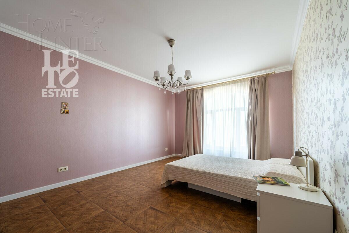 2-этажный коттедж 900 м² с отделкой