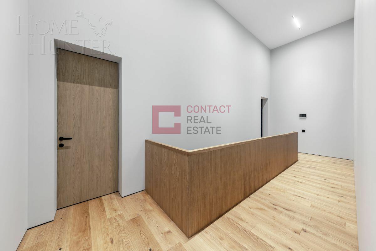 2-этажный коттедж 750 м² с отделкой