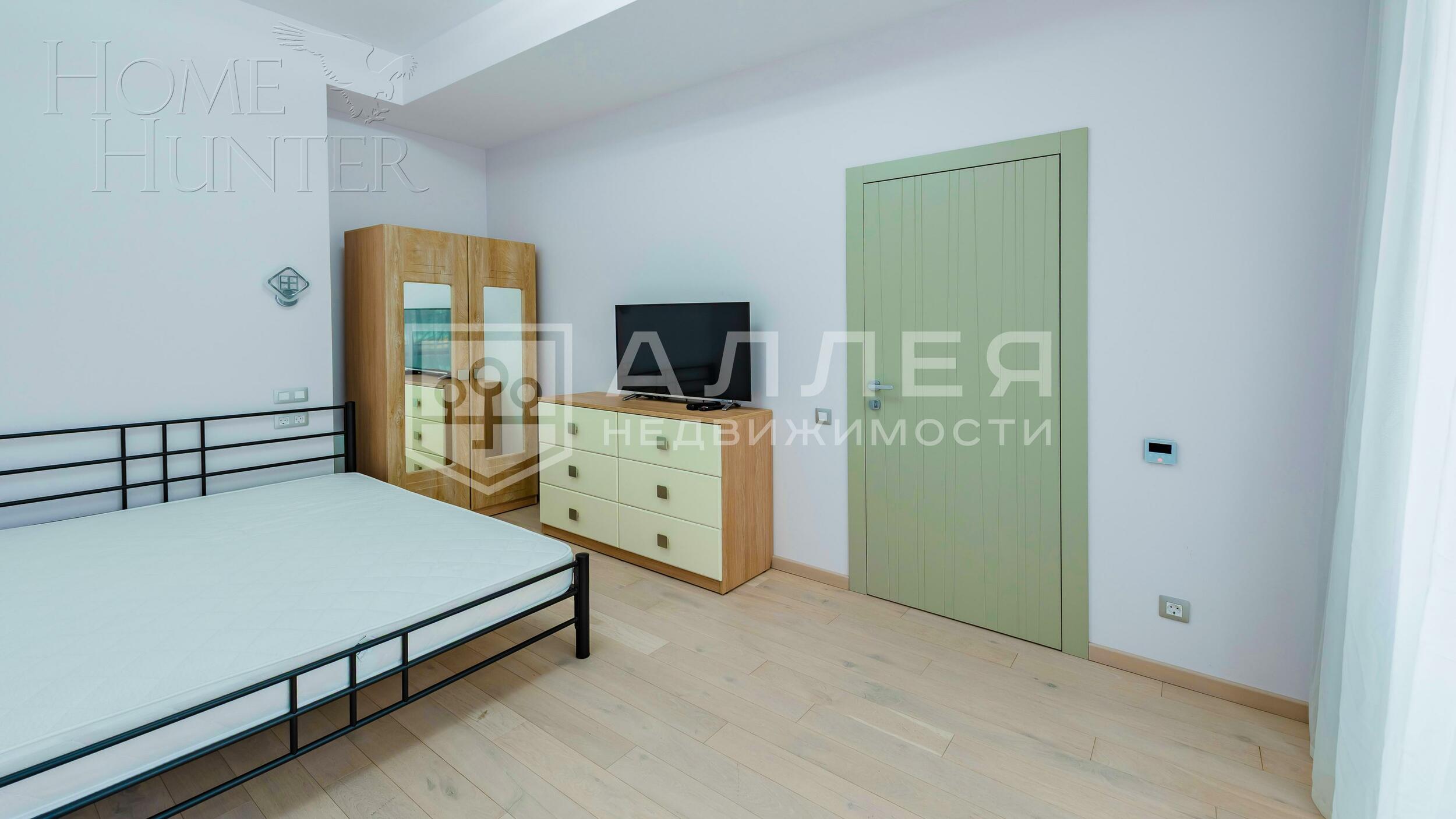 3-этажный таунхаус 240 м² с отделкой