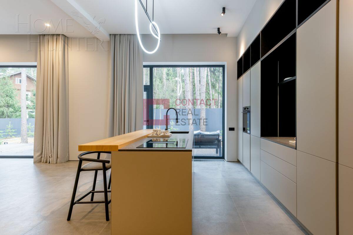 2-этажный коттедж 750 м² с отделкой