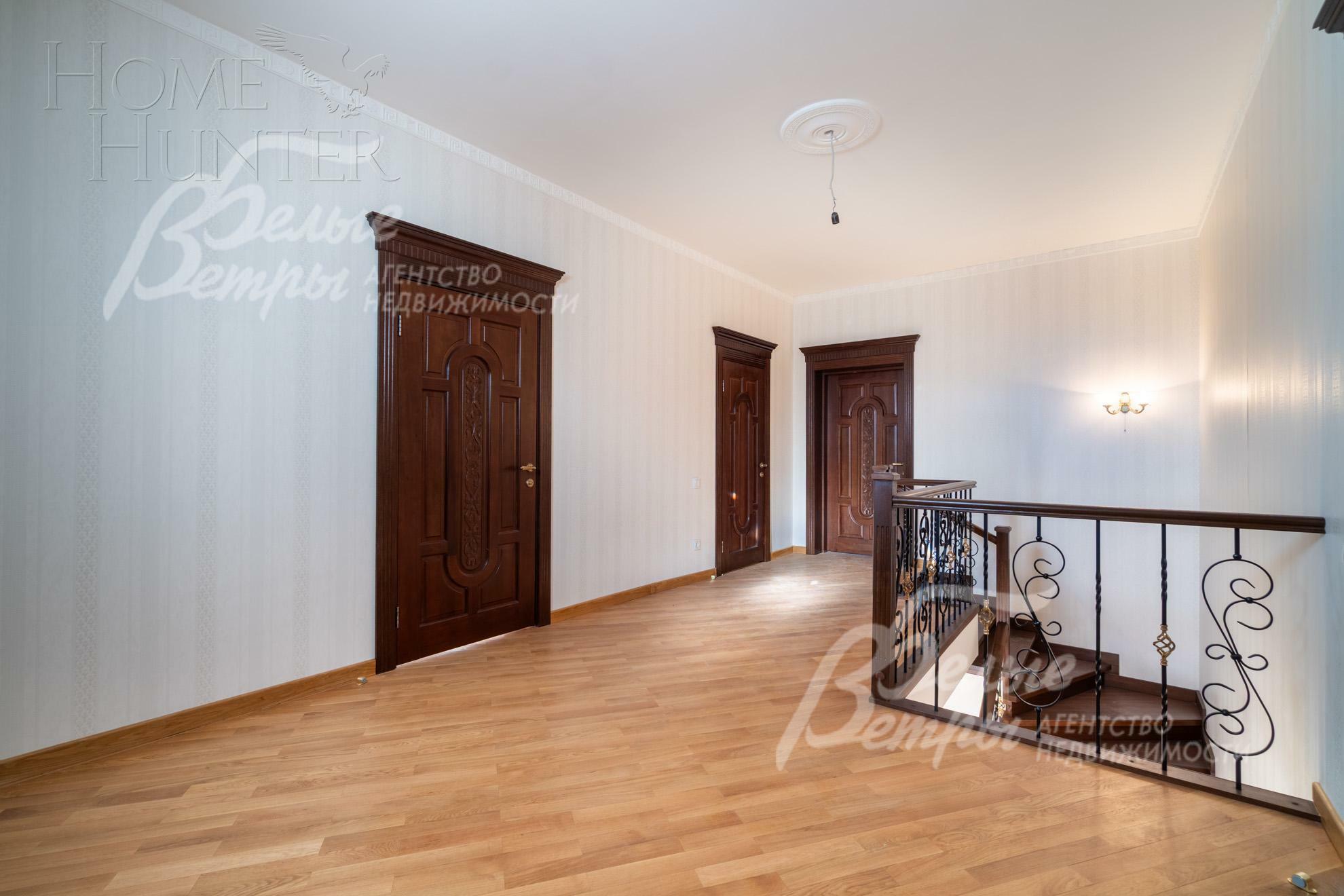 2-этажный коттедж 693.5 м² с отделкой