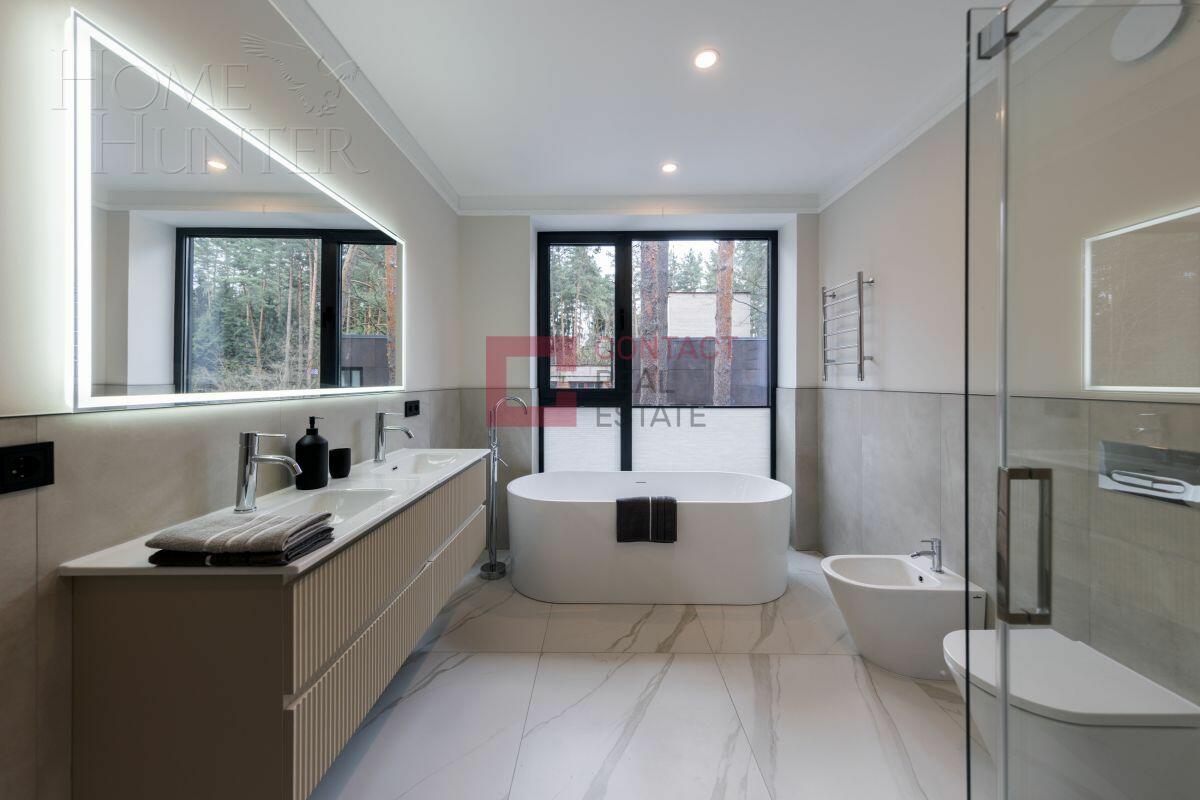 2-этажный коттедж 750 м² с отделкой