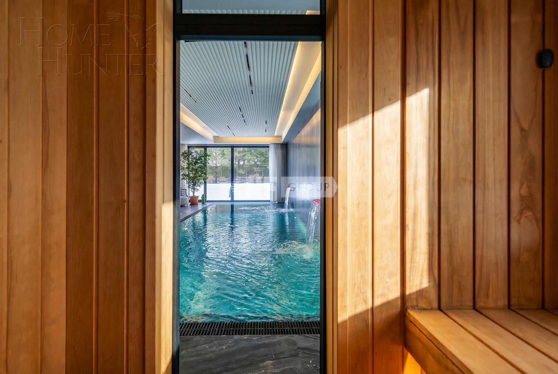 2-этажный коттедж 650 м² с отделкой