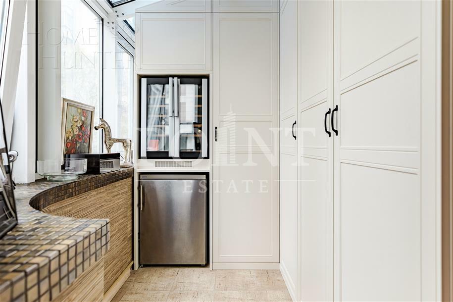 4-КОМН. КВАРТИРА С ОТДЕЛКОЙ 146.9 М² НА 2 ЭТАЖЕ