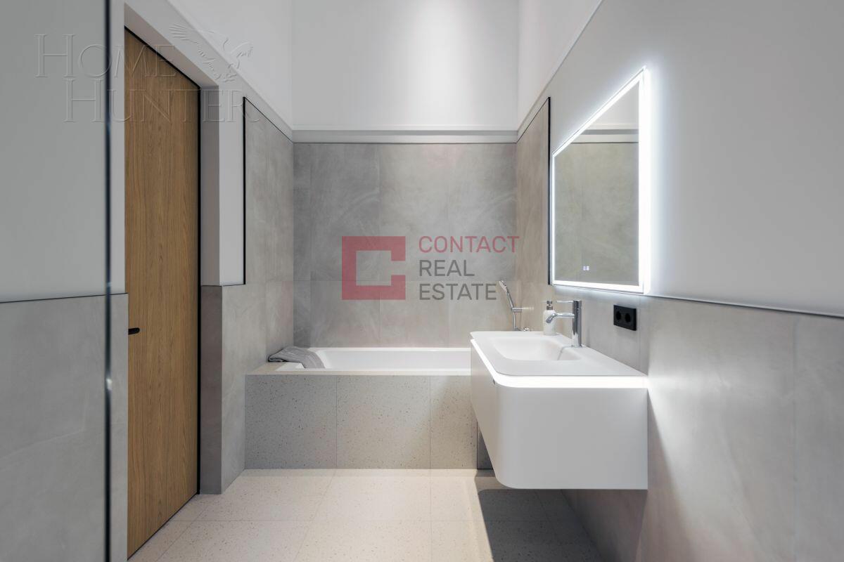 2-этажный коттедж 750 м² с отделкой