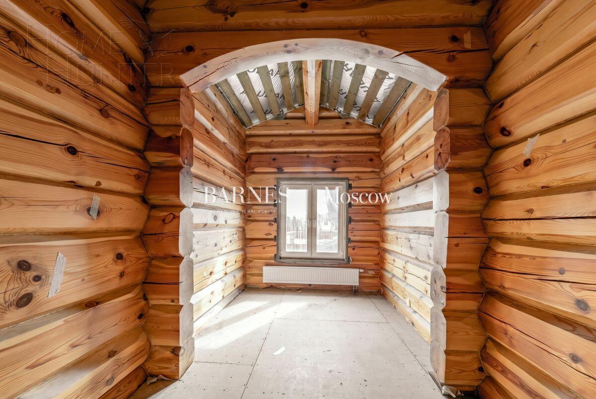 2-этажный коттедж 830 м² без отделки