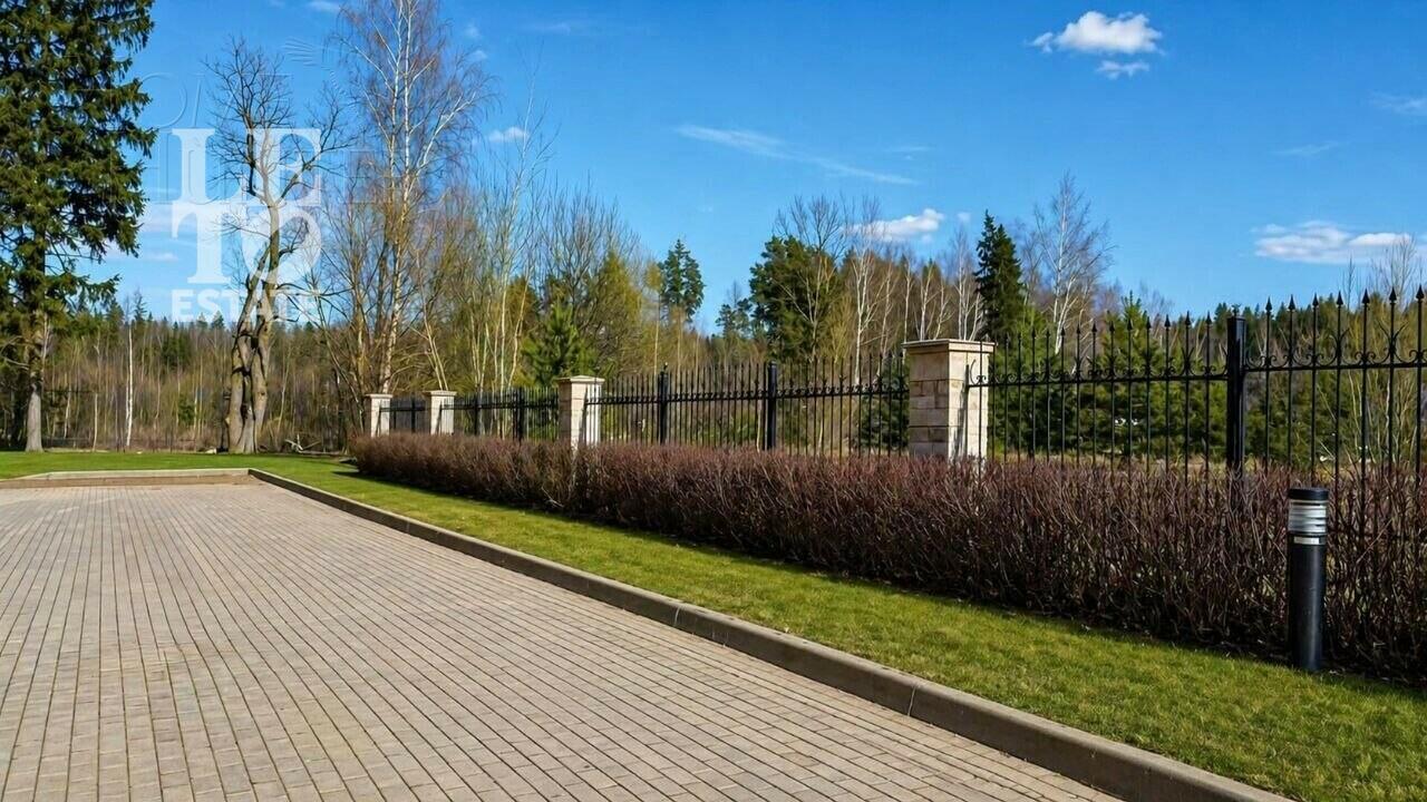 Участок 106 сот. в охраняемом поселке