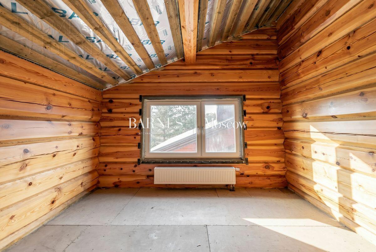 2-этажный коттедж 830 м² без отделки