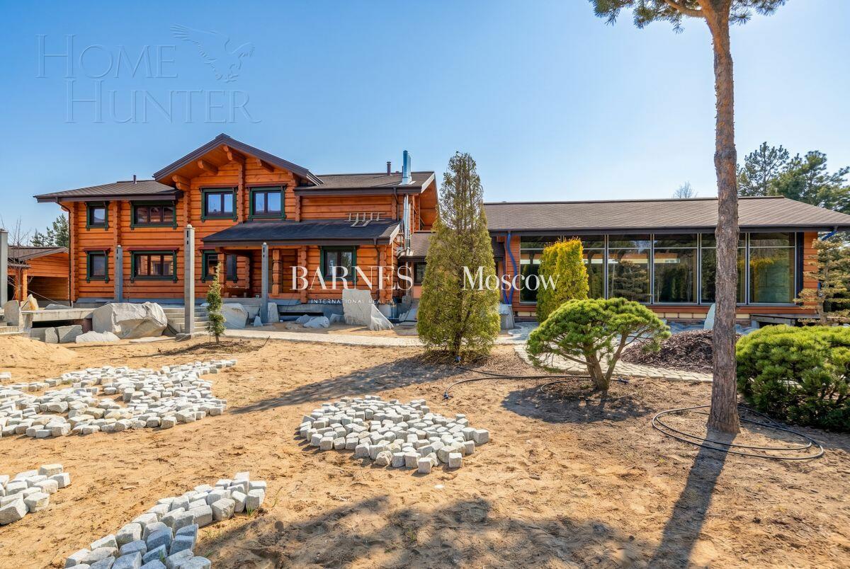 2-этажный коттедж 830 м² без отделки