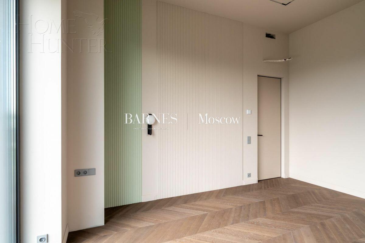 2-этажный коттедж 372 м² с отделкой