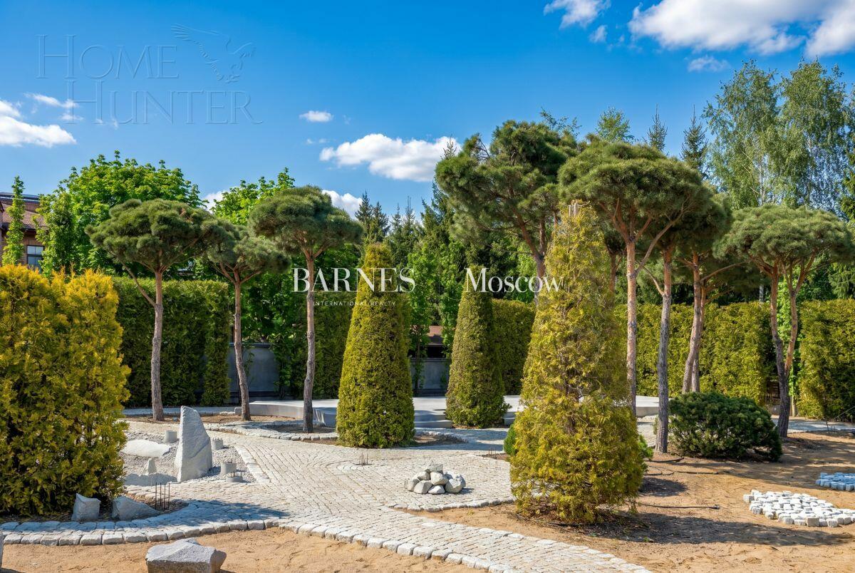 2-этажный коттедж 830 м² без отделки