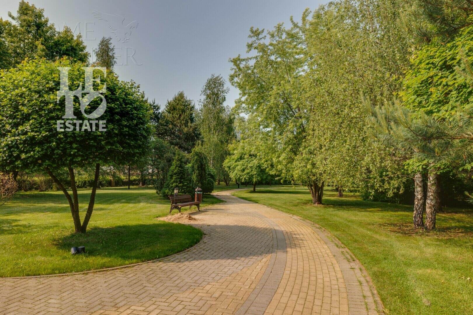 Участок 15 сот. в охраняемом поселке