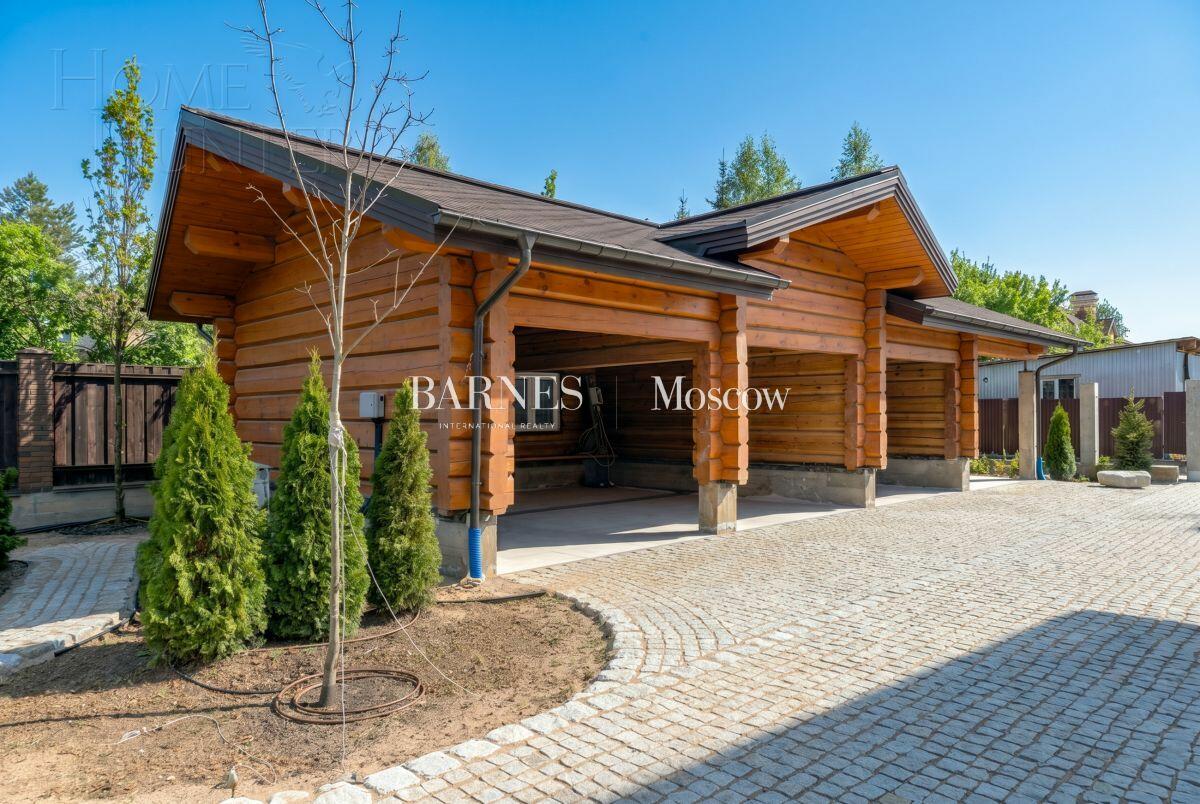 2-этажный коттедж 830 м² без отделки